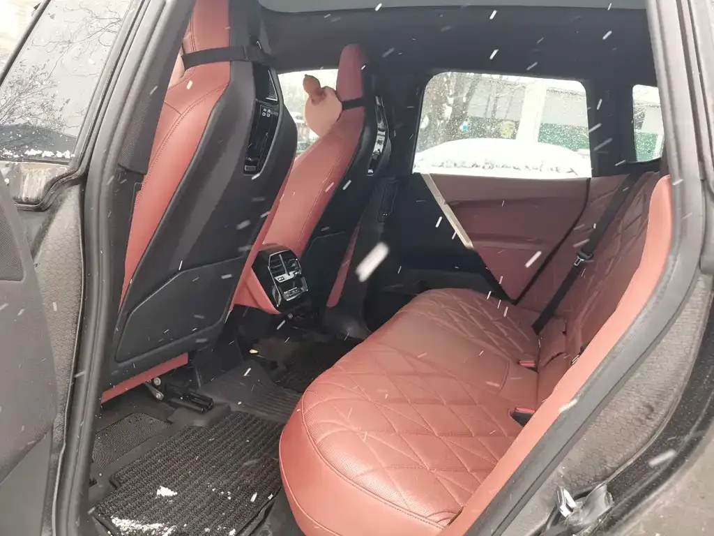 BMW iX 2022 из CN, фото 9