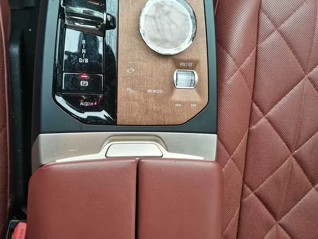 BMW iX 2022 из CN, фото 10