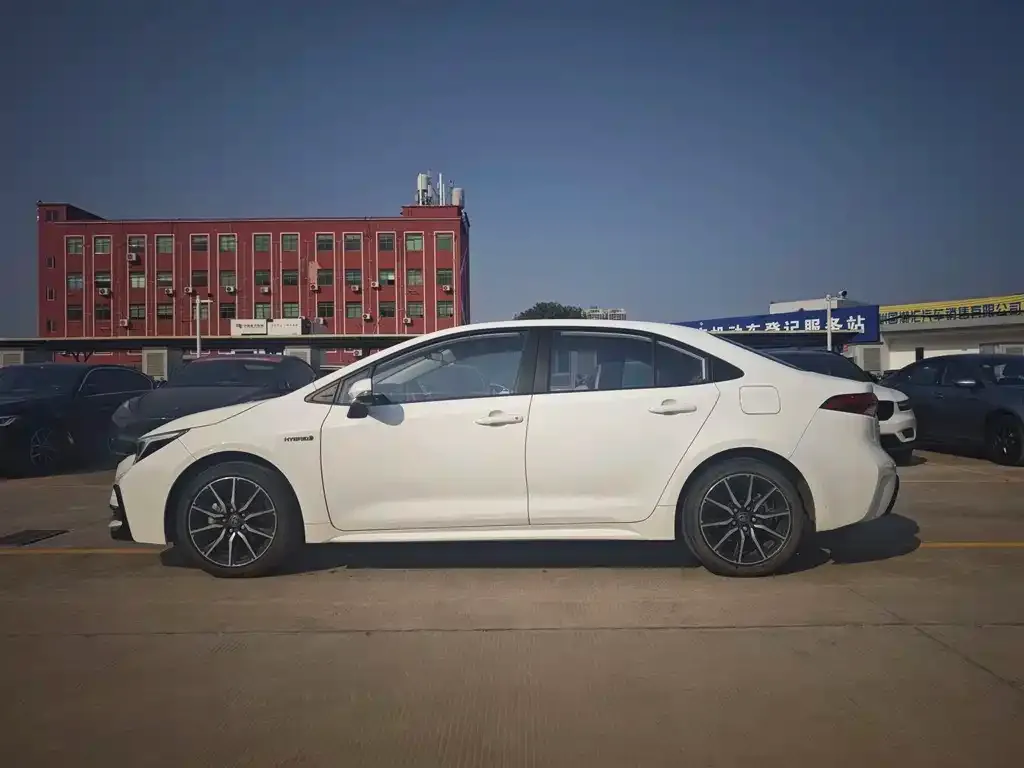 Toyota Levin 2023 из CN, фото 2