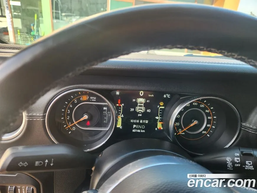 Jeep Wrangler 2022 из KR, фото 2