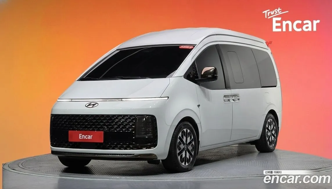Hyundai Staria 2023 из KR, фото 1