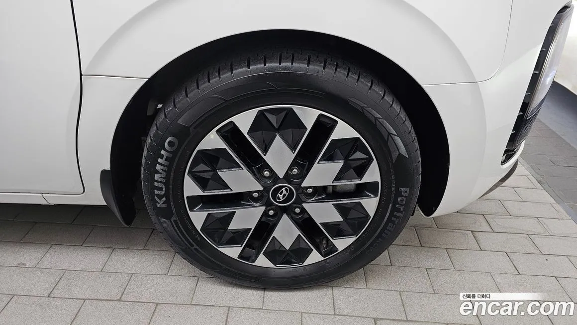 Hyundai Staria 2023 из KR, фото 8