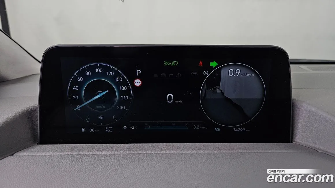 Hyundai Staria 2023 из KR, фото 4