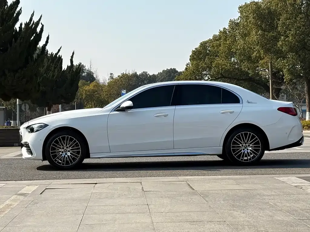 Mercedes-Benz C-Class 2024 из CN, фото 2