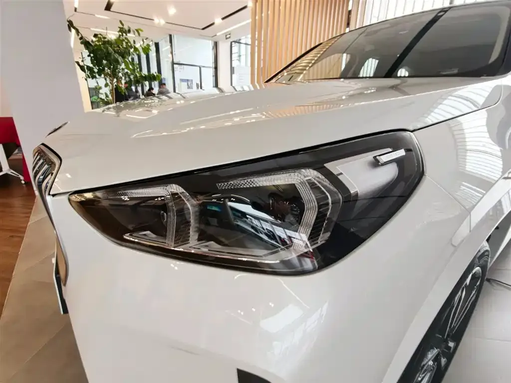 BMW X1 — фото 4