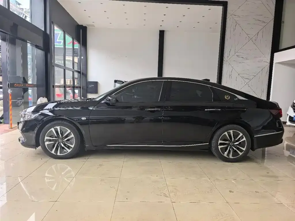 Honda Accord 2023 из CN, фото 2