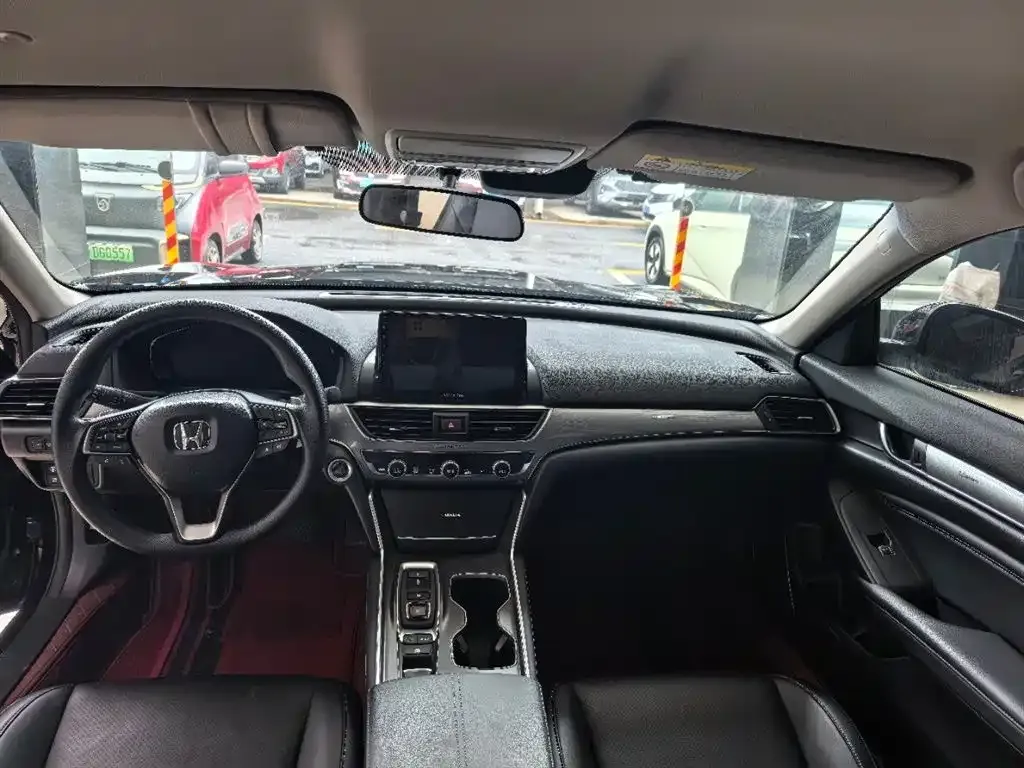 Honda Accord 2023 из CN, фото 5