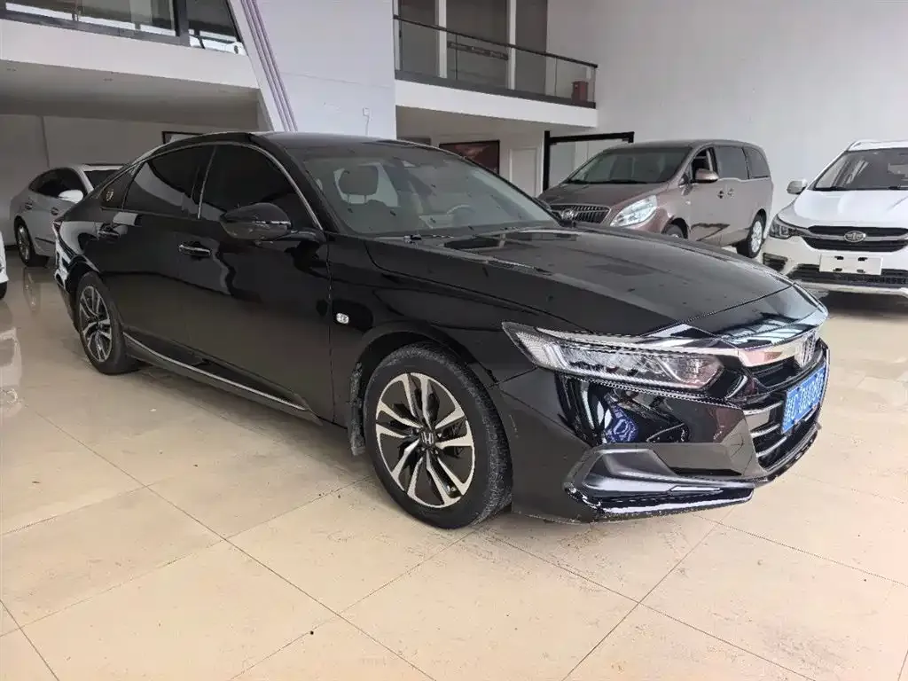 Honda Accord 2023 из CN, фото 8