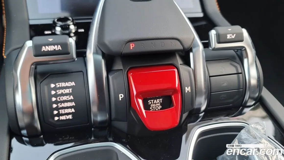 Lamborghini Urus 2025 из KR, фото 3