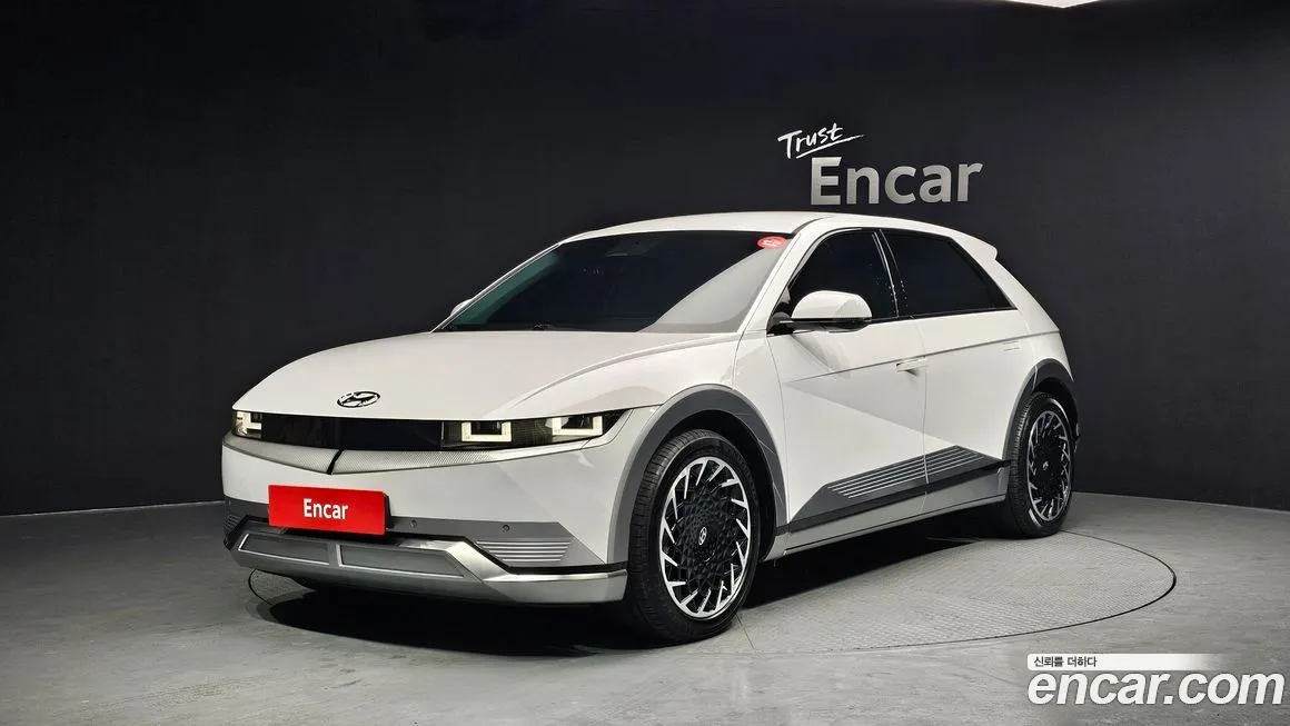 Hyundai Ioniq5 — фото 1