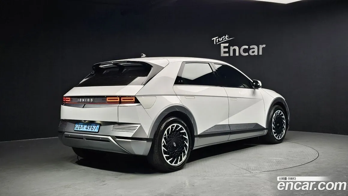 Hyundai Ioniq5 — фото 2