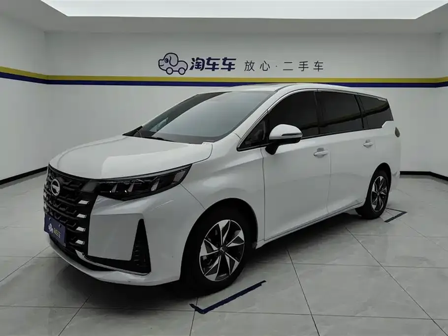 GAC Motor Trumpchi M6 — фото 1