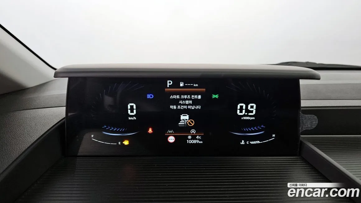 Hyundai Staria — фото 2