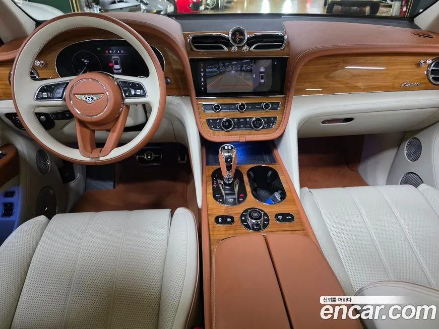 Bentley Bentayga 2023 из KR, фото 10