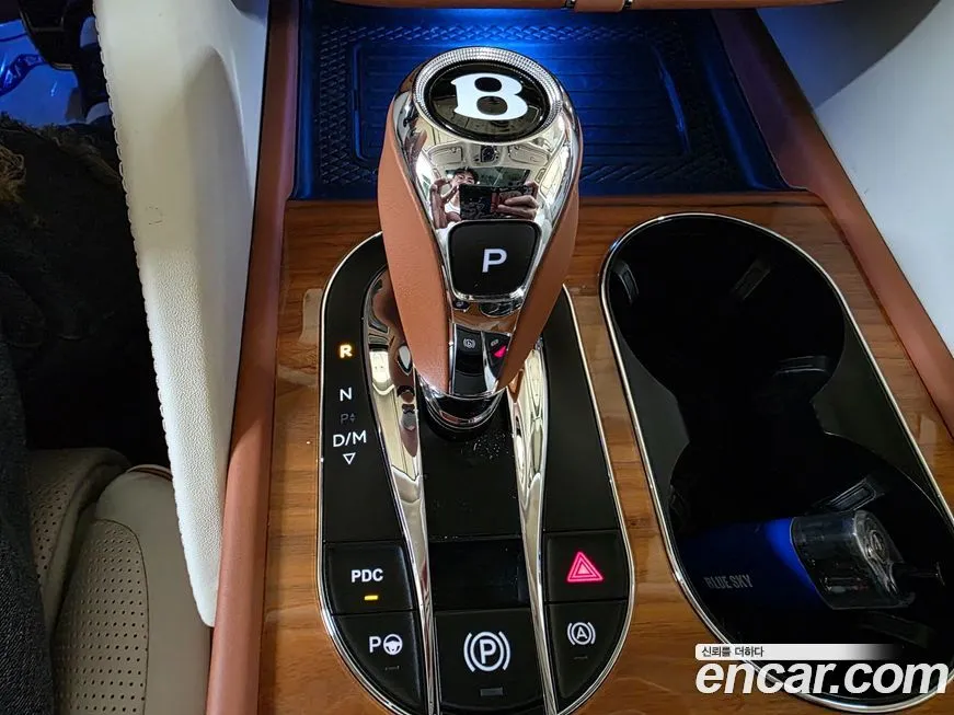 Bentley Bentayga 2023 из KR, фото 6