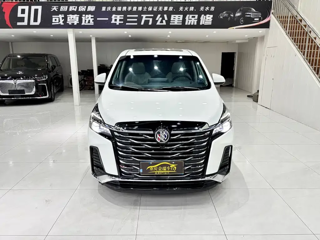 Buick GL8 2023 из CN, фото 6