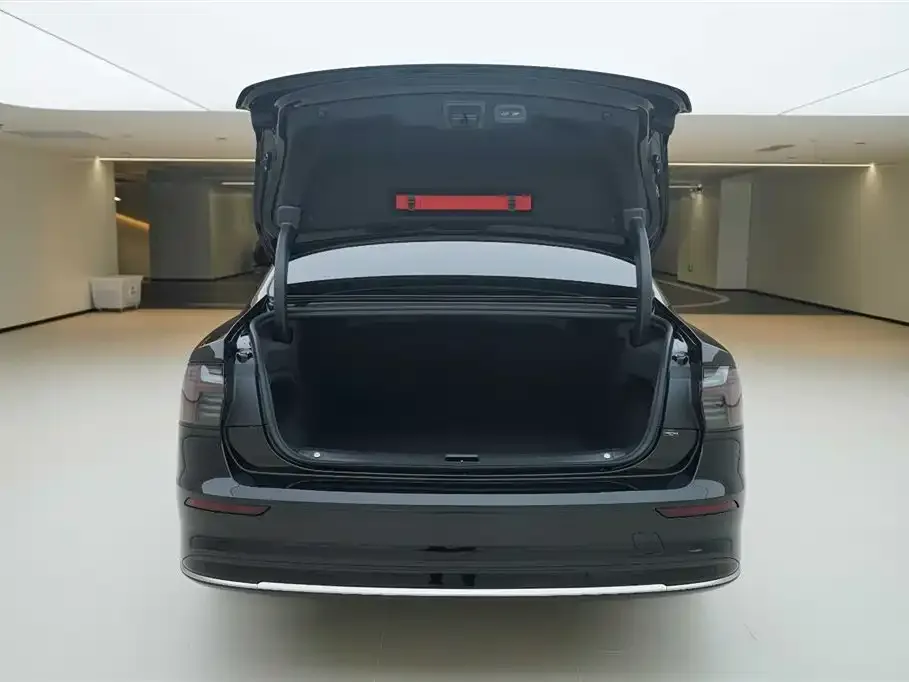 Volvo S90 — фото 10
