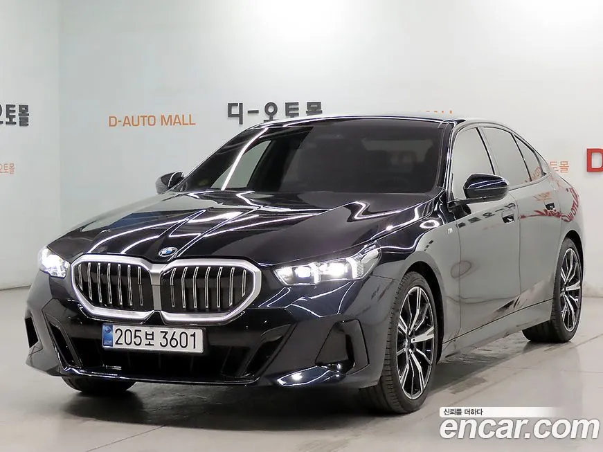 BMW 5-Series 2025 из KR, фото 1