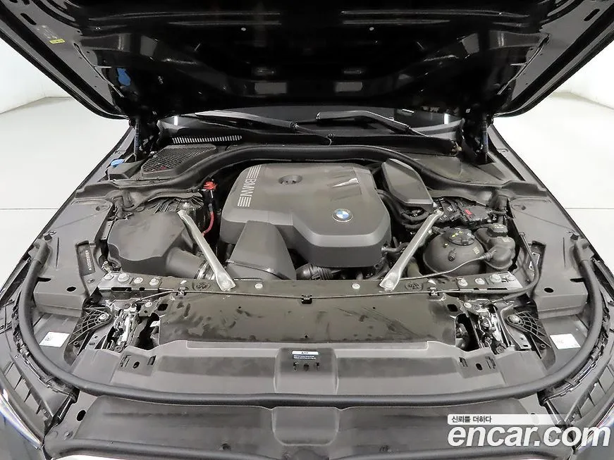 BMW 5-Series 2025 из KR, фото 9