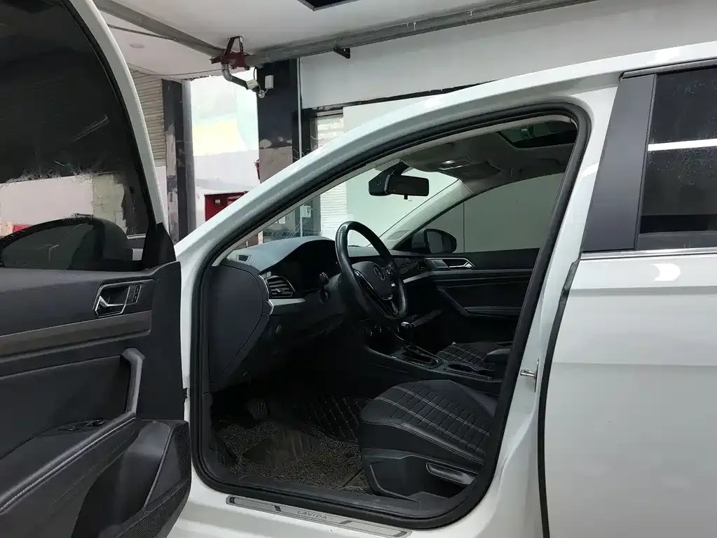 Volkswagen Lavida 2021 из CN, фото 7
