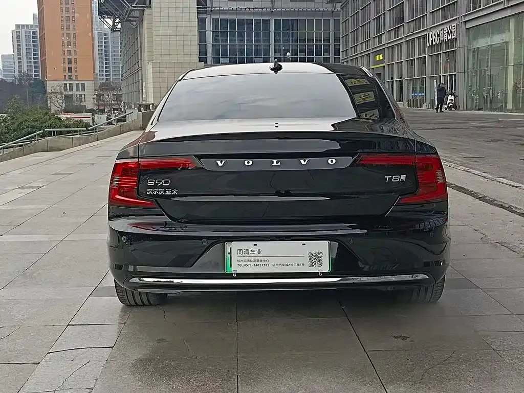 Volvo S90 PHEV 2024 из CN, фото 10
