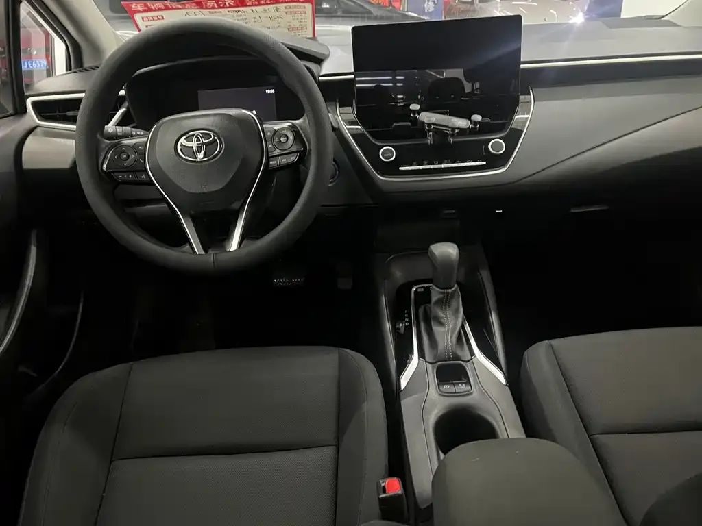 Toyota Levin 2024 из CN, фото 2