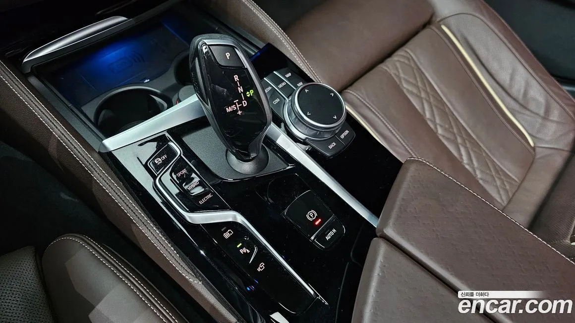 BMW 5-Series 2021 из KR, фото 8