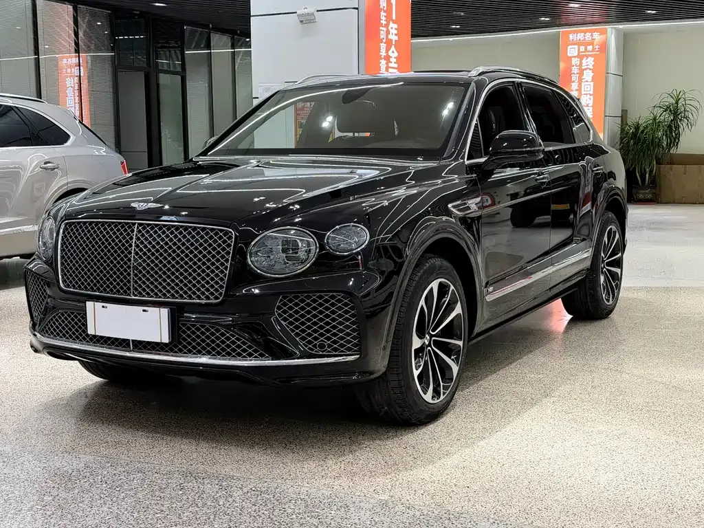 Bentley Bentayga 2021 из CN, фото 1
