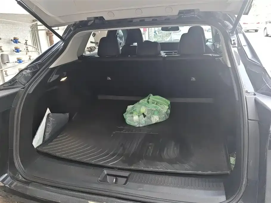 Nissan Ariya 2023 из CN, фото 2