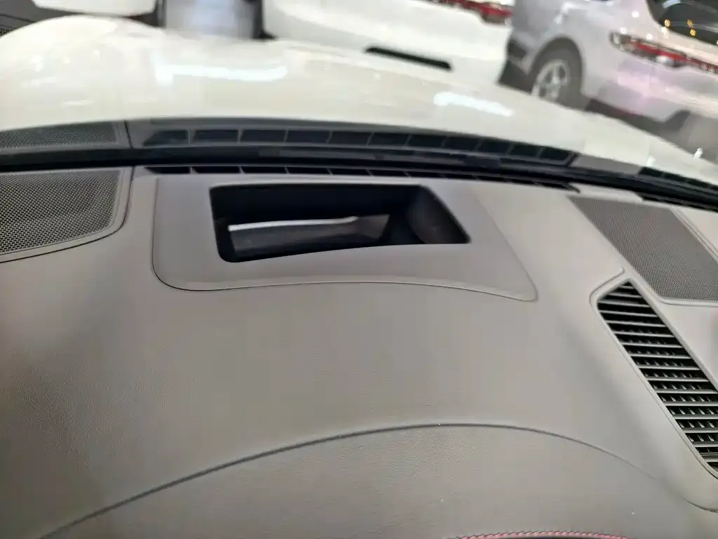 Porsche Cayenne 2023 из CN, фото 3