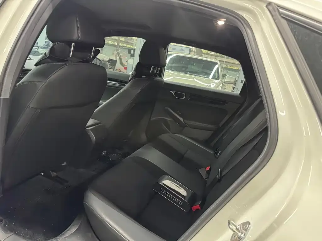 Honda Civic 2022 из CN, фото 2