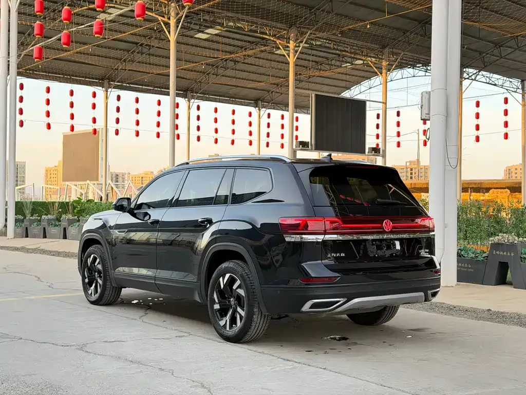 Volkswagen Teramont 2023 из CN, фото 8