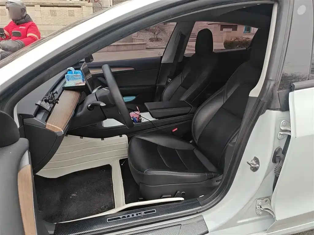 Tesla Model 3 2022 из CN, фото 10