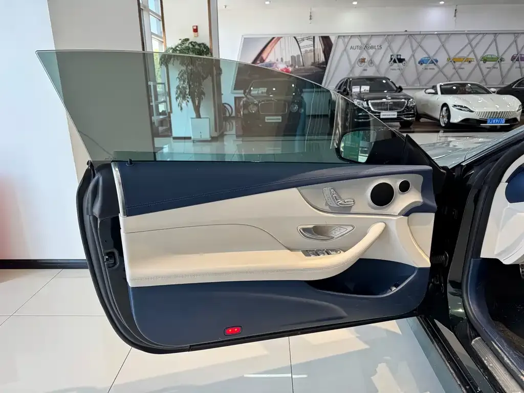 Mercedes-Benz E-Class (Import) 2023 из CN, фото 6