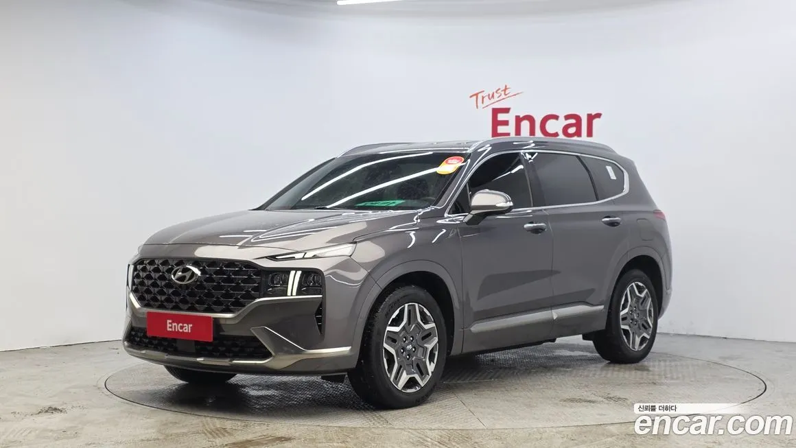 Hyundai Santafe — фото 1