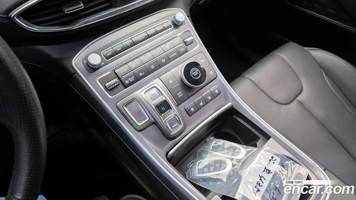 Hyundai Santafe — фото 8