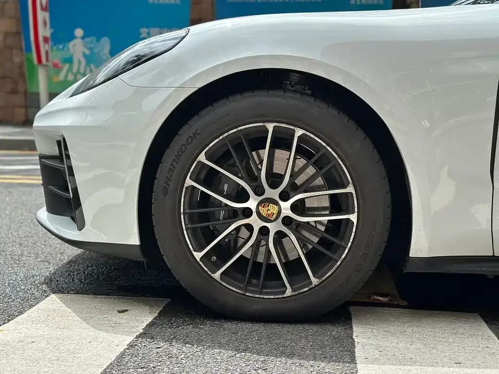 Porsche Panamera — фото 5