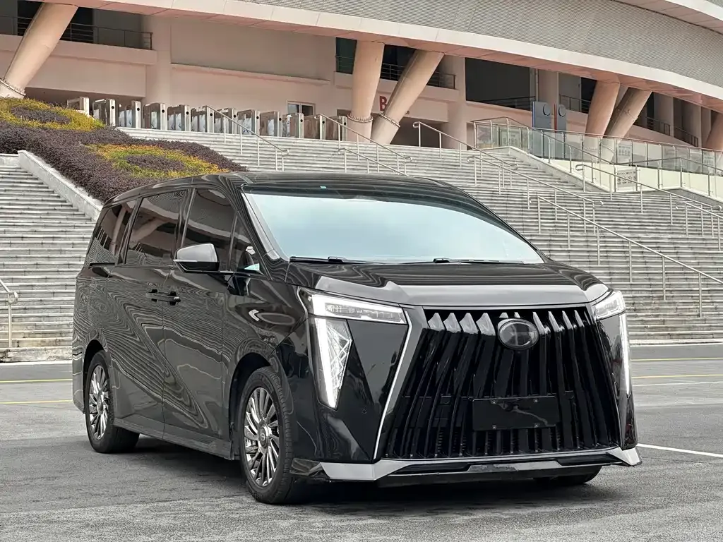 GAC Motor Trumpchi M8 — фото 3