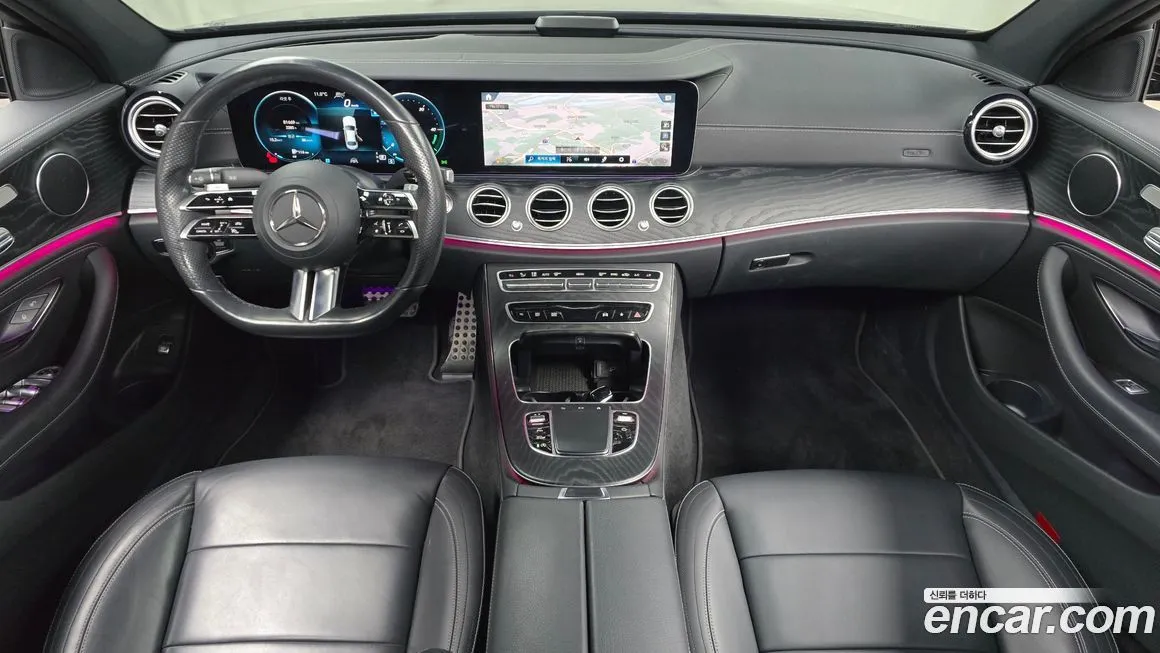 Mercedes-Benz E-Class — фото 6
