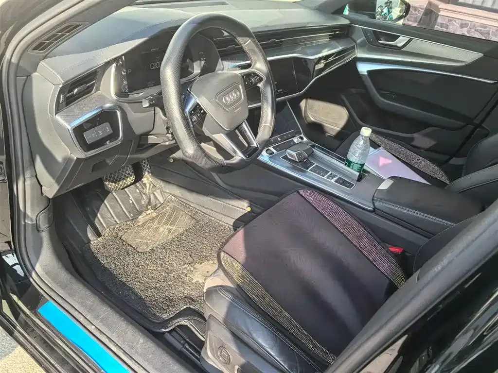 Audi A6L 2021 из CN, фото 3
