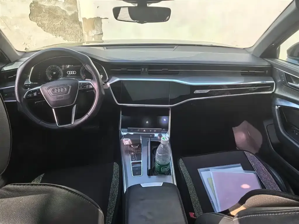 Audi A6L 2021 из CN, фото 7