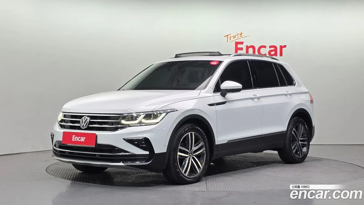Volkswagen Tiguan — фото 1
