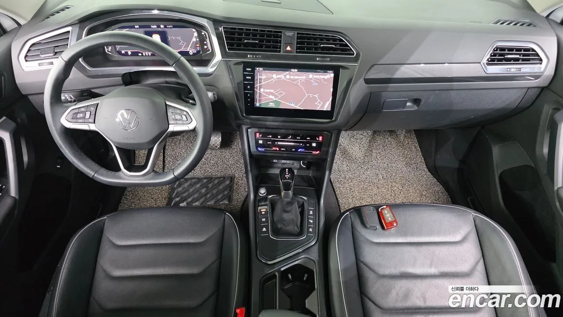 Volkswagen Tiguan — фото 6
