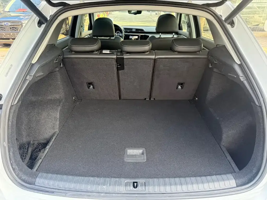 Audi Q3 2021 из CN, фото 5
