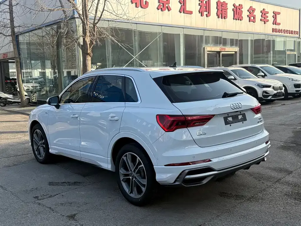 Audi Q3 2021 из CN, фото 10
