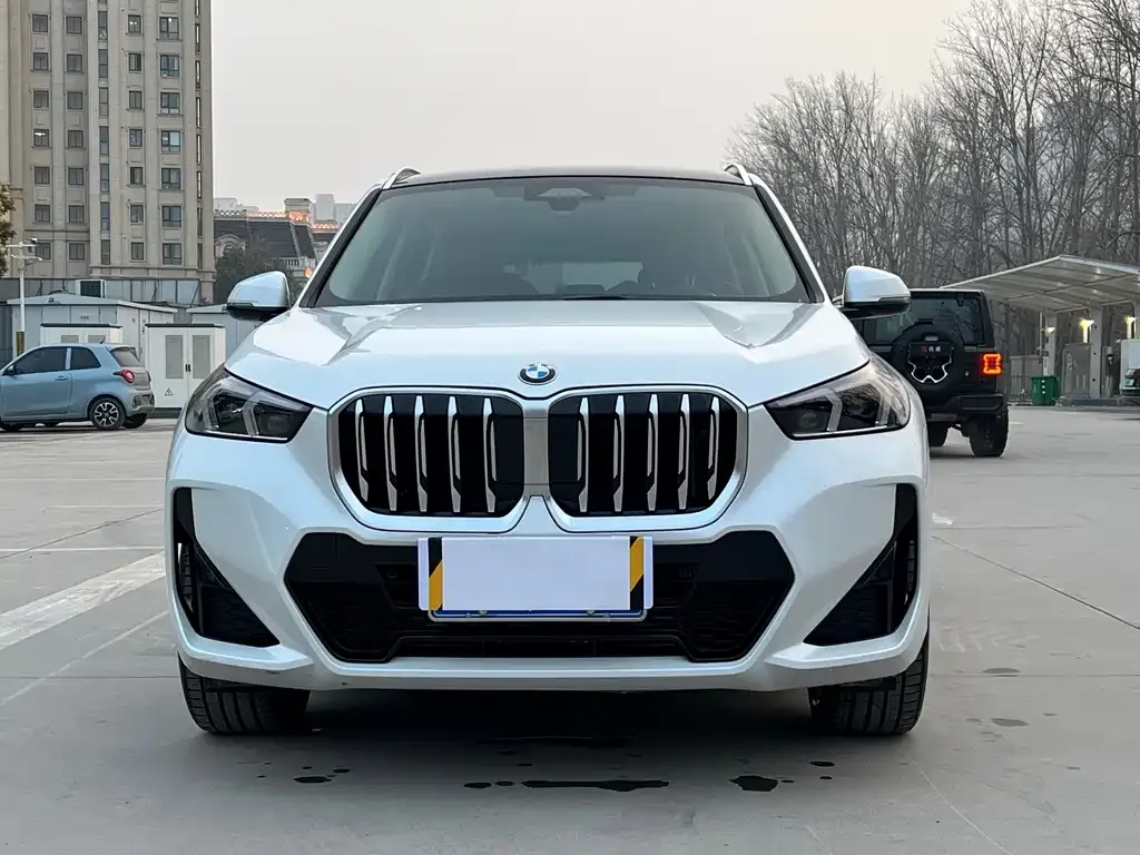 BMW X1 2023 из CN, фото 2