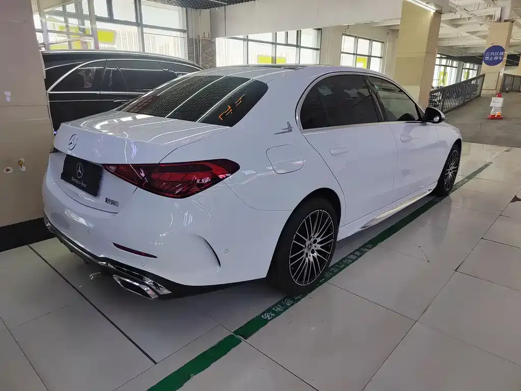 Mercedes-Benz C-Class 2024 из CN, фото 9