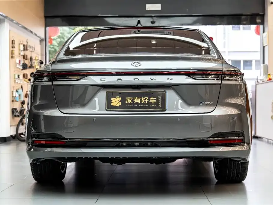 Toyota Crown (Import) 2026 из CN, фото 4