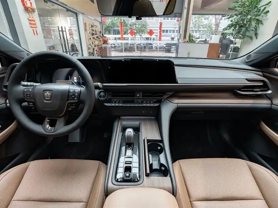 Toyota Crown (Import) 2026 из CN, фото 9