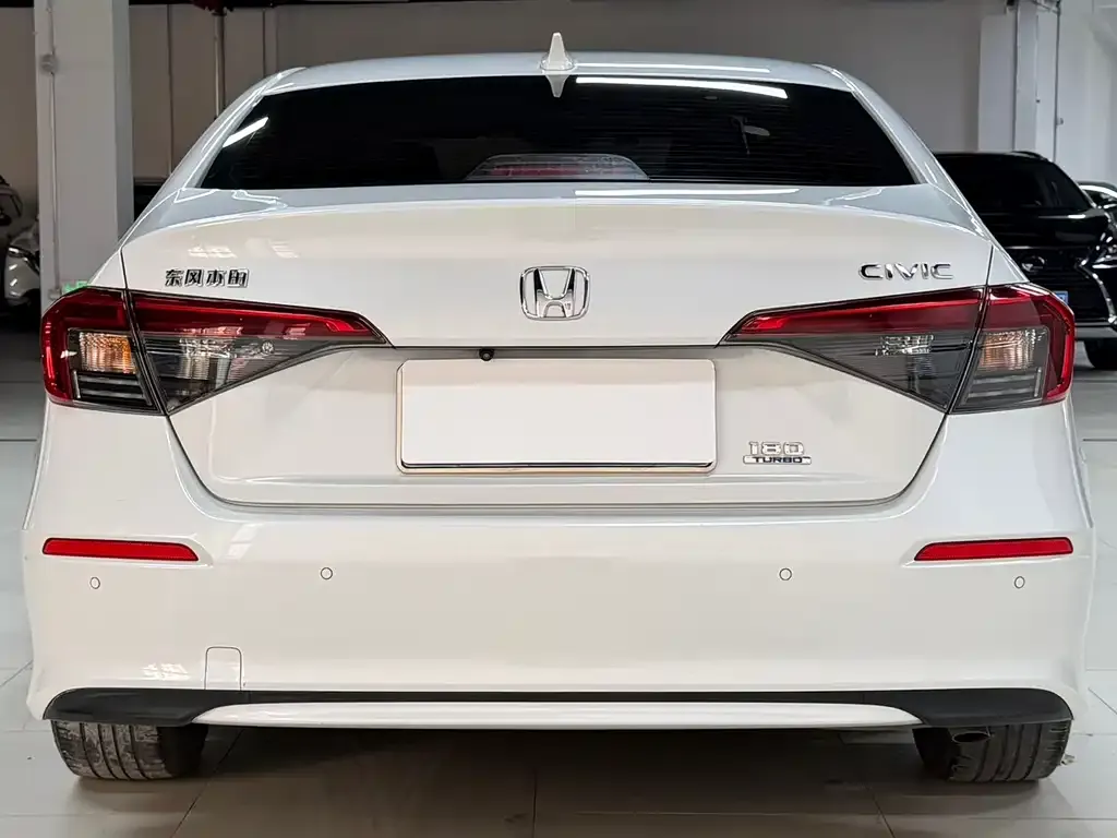 Honda Civic 2022 из CN, фото 10